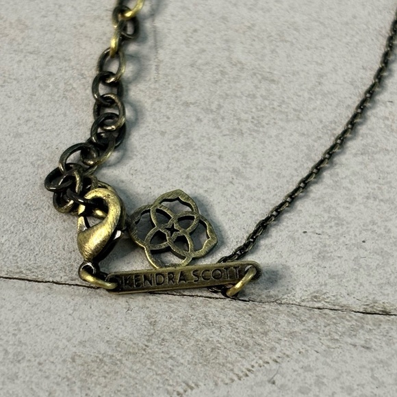 Kendra Scott Whitlee Pendant Necklace Pave Crystal Antique Brass EUC - Picture 4 of 4